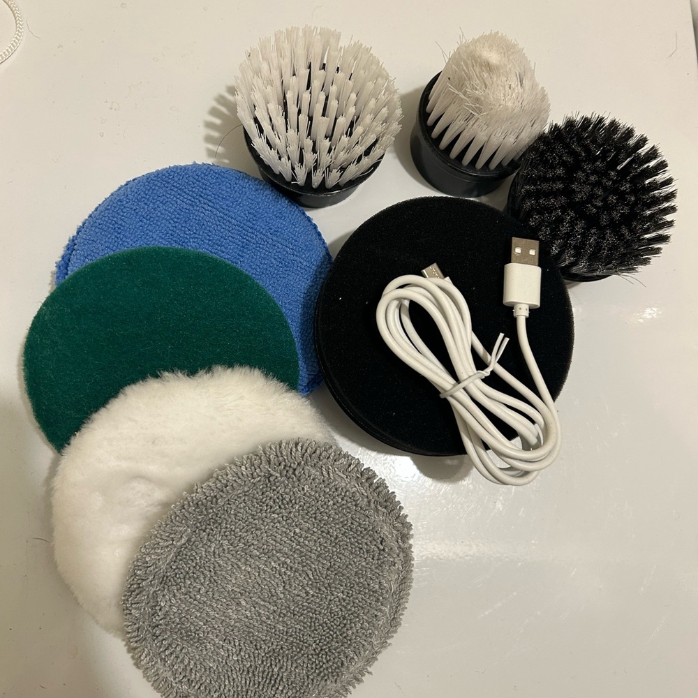 Multi-Color Cleaning Brush Set with USB Charger